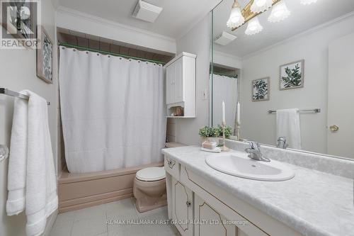 1395 Fundy Street, Oshawa, ON - Indoor Photo Showing Bathroom