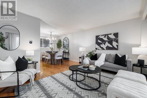 1395 Fundy Street, Oshawa, ON - Indoor Photo Showing Living Room