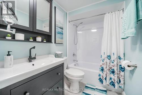 638 Galahad Drive, Oshawa, ON - Indoor Photo Showing Bathroom