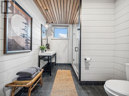 7 Meadowlark Way, Collingwood, ON - Indoor Photo Showing Bathroom