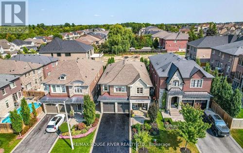 21 Verdi Road, Richmond Hill, ON - Outdoor With Facade