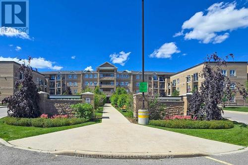 222 - 481 Rupert Avenue, Whitchurch-Stouffville, ON - Outdoor With Facade