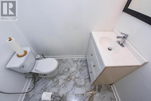 4187 Highland Park Drive, Lincoln, ON - Indoor Photo Showing Bathroom