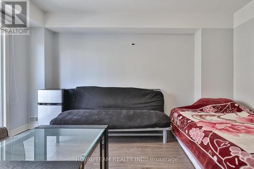 280 - 23 Observatory Lane, Richmond Hill, ON - Indoor Photo Showing Bedroom