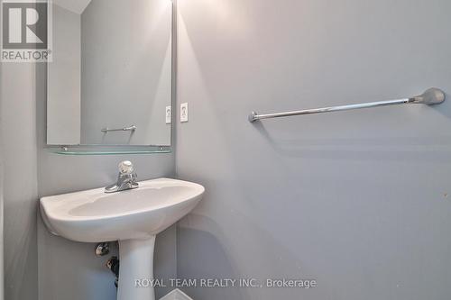 280 - 23 Observatory Lane, Richmond Hill, ON - Indoor Photo Showing Bathroom