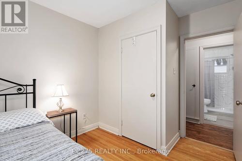 1240 Hillcrest Avenue, London, ON - Indoor Photo Showing Bedroom