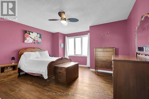 83 Sunrise Crescent, London, ON - Indoor Photo Showing Bedroom