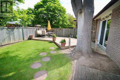 403 Alper Street, Richmond Hill (Crosby), ON - Outdoor