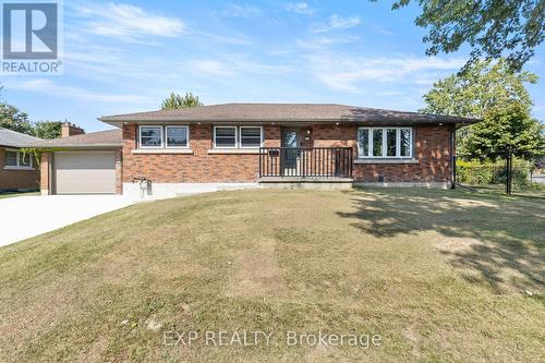 32 Ridgewood Drive, Welland (769 - Prince Charles), ON - Outdoor With Facade