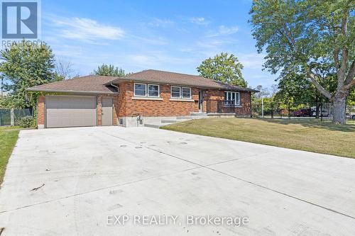 32 Ridgewood Drive, Welland (769 - Prince Charles), ON - Outdoor With Facade