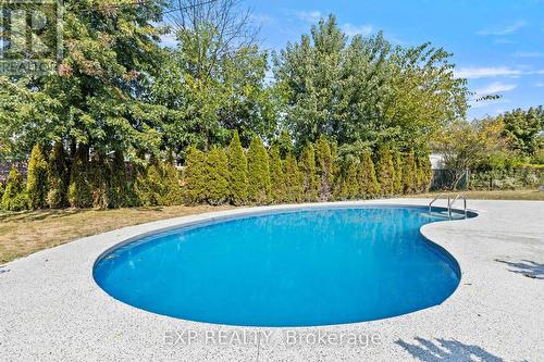 32 Ridgewood Drive, Welland (769 - Prince Charles), ON - Outdoor With In Ground Pool With Backyard