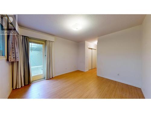 350 Davie Road Unit# 9, Kelowna, BC - Indoor Photo Showing Other Room