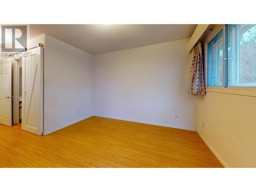 350 Davie Road Unit# 9, Kelowna, BC - Indoor Photo Showing Other Room