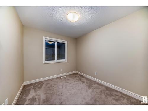 17126 38 St Nw, Edmonton, AB - Indoor Photo Showing Other Room