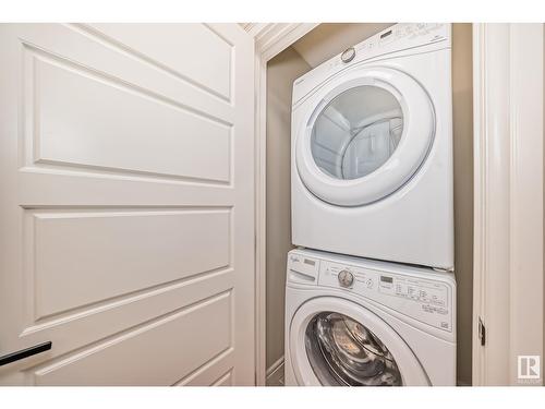 17126 38 St Nw, Edmonton, AB - Indoor Photo Showing Laundry Room