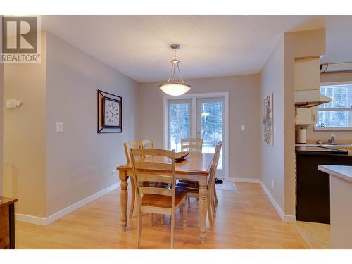 3282 Bellamy Road, Prince George, BC - Indoor Photo Showing Dining Room