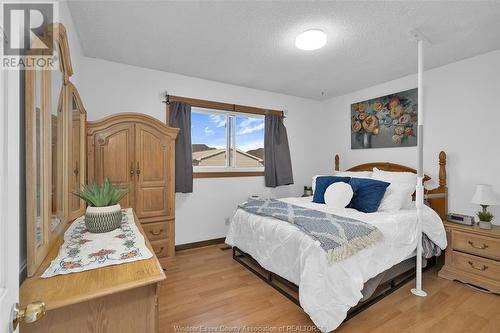 157 Fairview West, Essex, ON - Indoor Photo Showing Bedroom