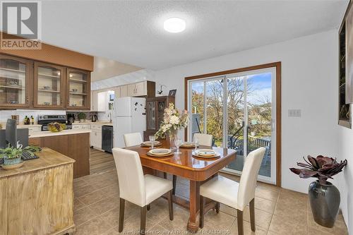 157 Fairview West, Essex, ON - Indoor Photo Showing Dining Room