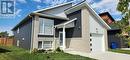 150 Moonstone Crescent, Chatham, ON  - Outdoor With Facade 