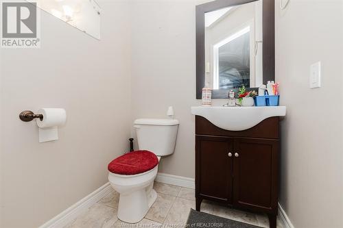 87 Landings Pass, Chatham, ON - Indoor Photo Showing Bathroom