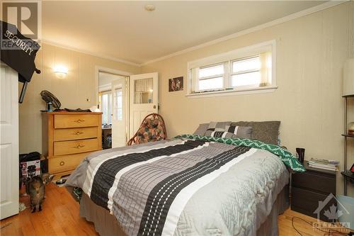 Bedroom 3 connected to sunroom - 1944 Ronald Avenue, Ottawa, ON - Indoor Photo Showing Bedroom