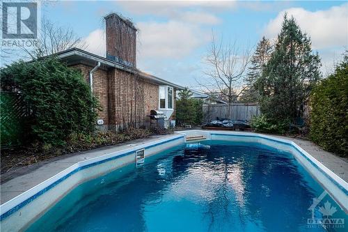 Outdoor salt water pool - 1944 Ronald Avenue, Ottawa, ON - Outdoor With In Ground Pool With Backyard