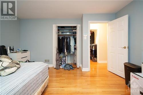 1944 Ronald Avenue, Ottawa, ON - Indoor Photo Showing Bedroom