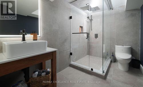 2949 Oka Road, Mississauga, ON - Indoor Photo Showing Bathroom