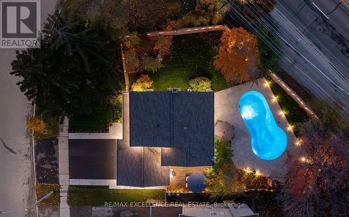 2949 Oka Road, Mississauga, ON - Outdoor With In Ground Pool