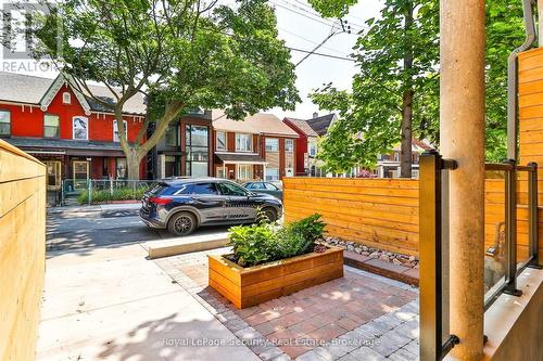 Lower - 136 Markham Street, Toronto, ON - Outdoor