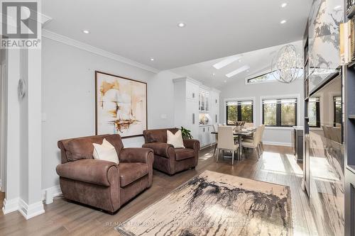 96 King High Avenue, Toronto, ON - Indoor Photo Showing Living Room