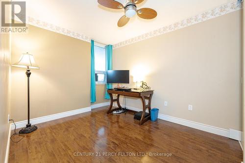 1612 - 121 Ling Road, Toronto, ON - Indoor