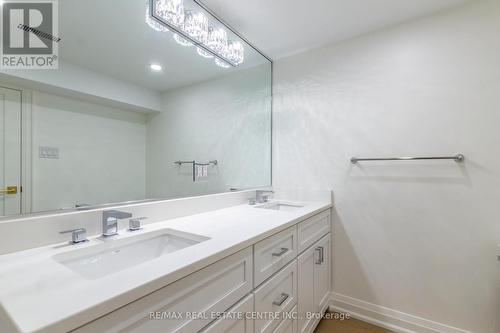 256 Ridge Drive, Milton, ON - Indoor Photo Showing Bathroom