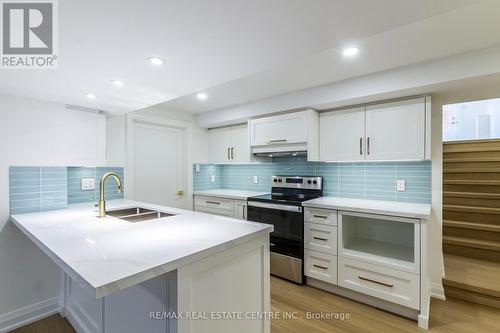 256 Ridge Drive, Milton, ON - Indoor Photo Showing Kitchen With Double Sink With Upgraded Kitchen