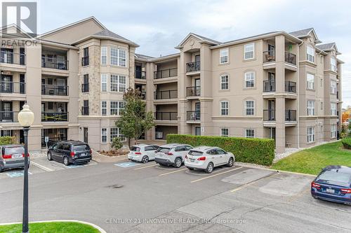 111 - 1491 Maple Avenue, Milton, ON - Outdoor With Facade