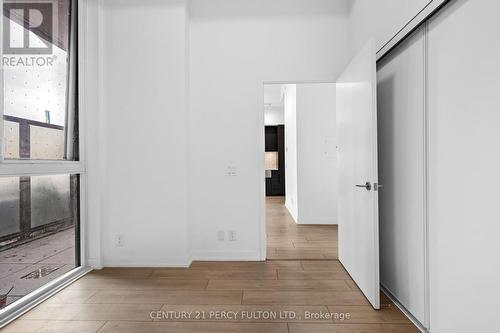 201 - 270 Dufferin Street, Toronto, ON - Indoor Photo Showing Other Room