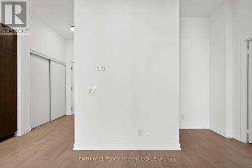 201 - 270 Dufferin Street, Toronto, ON - Indoor Photo Showing Other Room