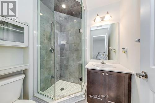 91 - 2280 Baronwood Drive, Oakville, ON - Indoor Photo Showing Bathroom