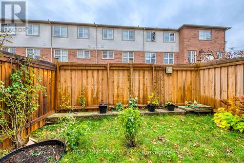 91 - 2280 Baronwood Drive, Oakville, ON - Outdoor