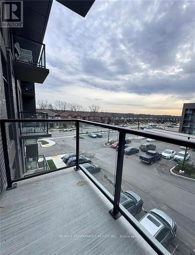 325 - 470 Dundas Street E, Hamilton, ON - Outdoor With View