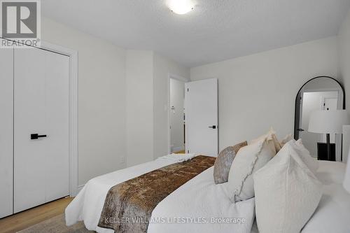 59 Tanner Drive N, London, ON - Indoor Photo Showing Bedroom