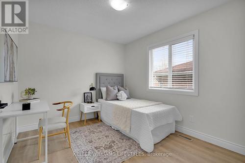 59 Tanner Drive N, London, ON - Indoor Photo Showing Bedroom