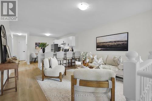 59 Tanner Drive N, London, ON - Indoor Photo Showing Living Room