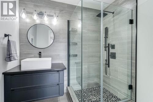 130 Amber Drive, Whitbourne, NL - Indoor Photo Showing Bathroom