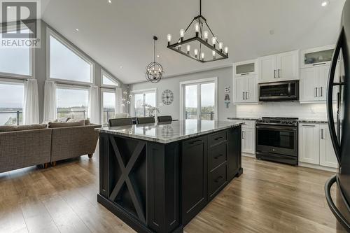 130 Amber Drive, Whitbourne, NL - Indoor Photo Showing Kitchen With Upgraded Kitchen