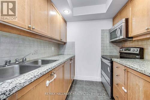 2608 - 10 Northtown Way, Toronto, ON - Indoor Photo Showing Kitchen With Double Sink