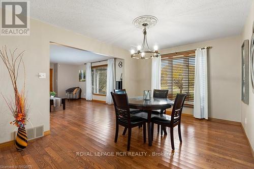 733036 Southgate Sideroad 73, Southgate, ON - Indoor Photo Showing Dining Room