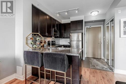 210 - 2396 Major Mackenzie Drive, Vaughan, ON - Indoor Photo Showing Kitchen With Double Sink