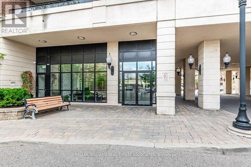 210 - 2396 Major Mackenzie Drive, Vaughan, ON - Outdoor