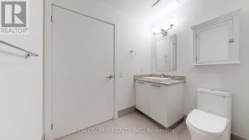 315 - 101 Cathedral High Street, Markham, ON - Indoor Photo Showing Bathroom